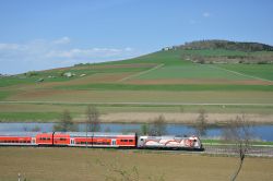 Bombardier Traxx E-Lok der DB-Baureihe 146 mit Werbung Stuttgart 21 bei Geisingen