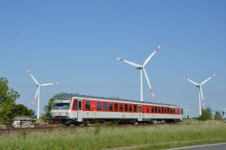 Dieseltriebwagen Baureihe 628 Deutsche Bahn DB Sylt Shuttle Plus auf der Marschbahn bei Klanxbüll zwischen Niebüll und Westerland auf der Insel Sylt