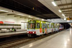 Stadtbahn Düsseldorf Rheinbahn Düwag B-Wagen B80 Dreiertraktion als U78 am Nordpark/Aquazoo