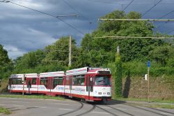 Straßenbahn Freiburg im Breisgau Tram Duewag GT8 mit Gewitterwolken am VAG-Zentrum