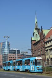 Straßenbahn Breslau Wroclaw Tram Konstal 105NWr modernisiert mit Vollwerbung Europäische Kulturhauptstadt